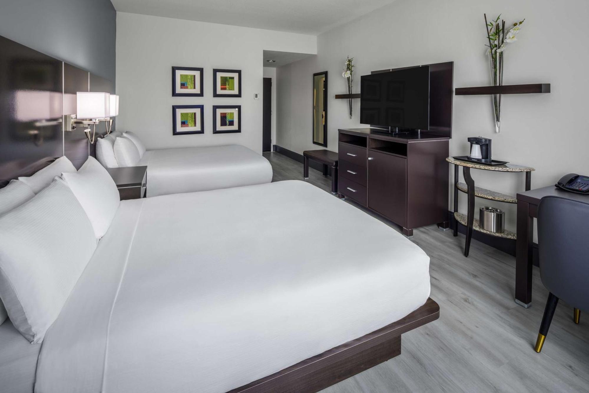 Doubletree By Hilton Sarasota Bradenton Airport Hotell Exteriör bild